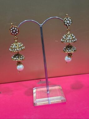 Gold and Pearl Jhumka Earrings - Elegant Women's Jewelry